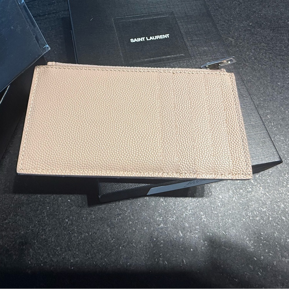 Saint Laurent Zip Card Holder in grain de poudre leather, (pink/silver) - Picture 4 of 15